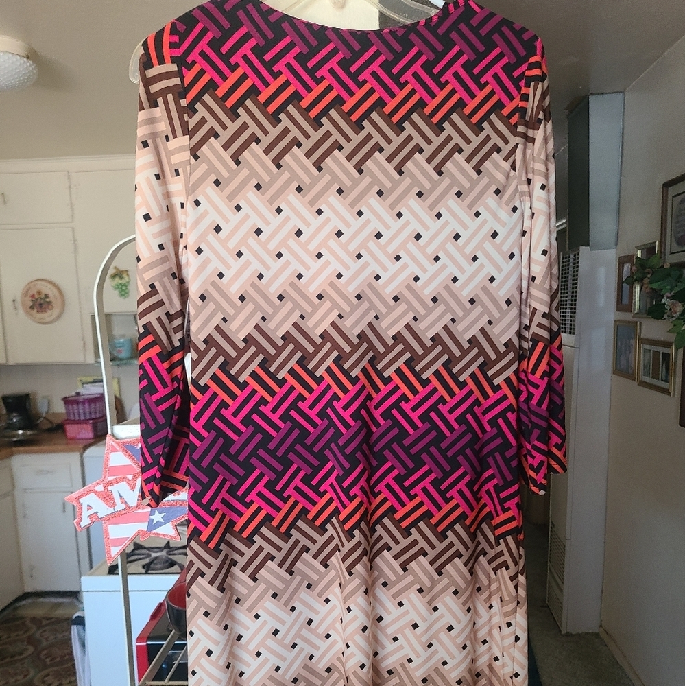 NWT Jessica Howard‎ Missy Size Small Dress Tan Brown Pink Black